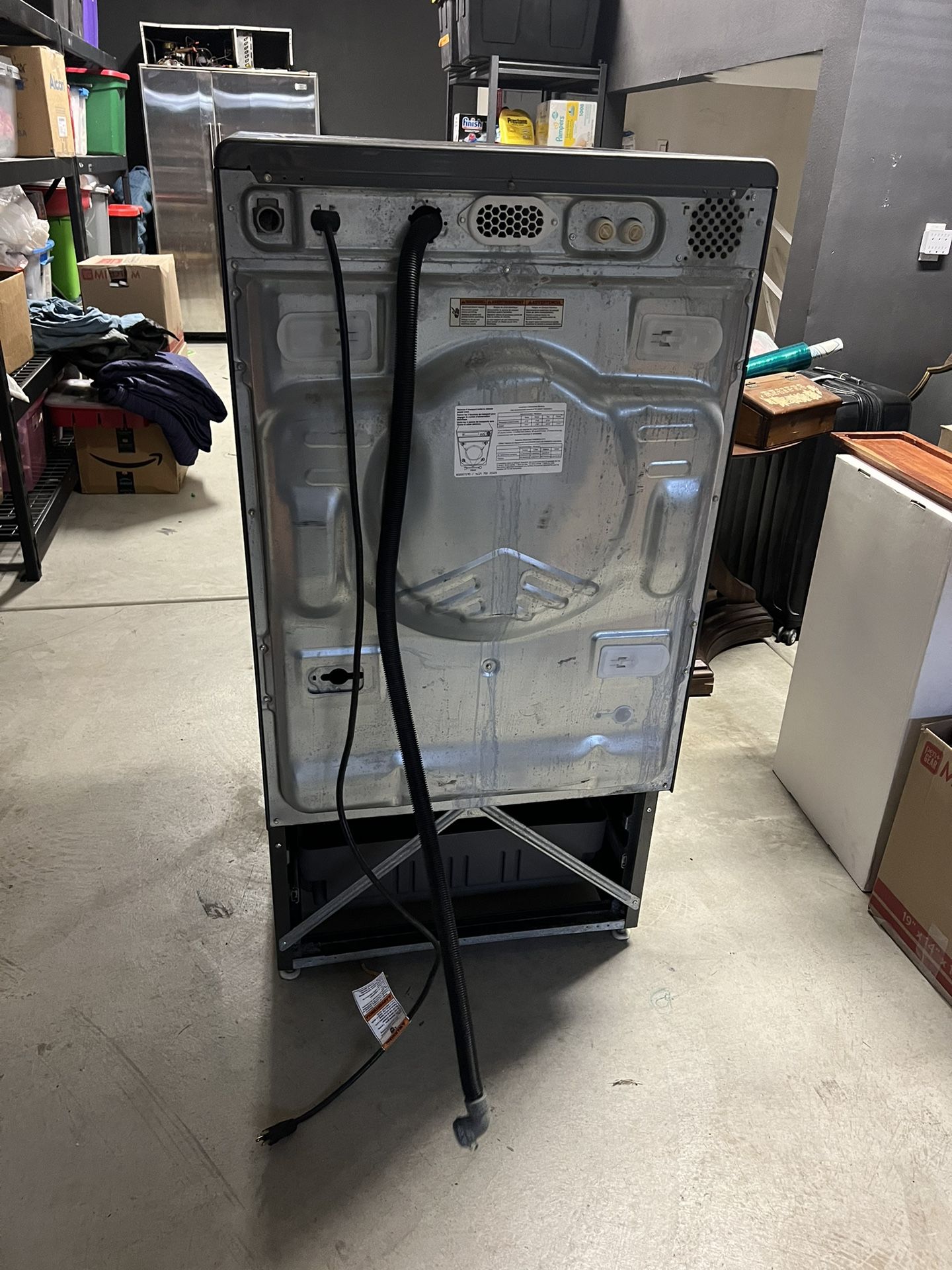Maytag Maxima XL Steam Washing Machine for Sale in Fallbrook, CA OfferUp