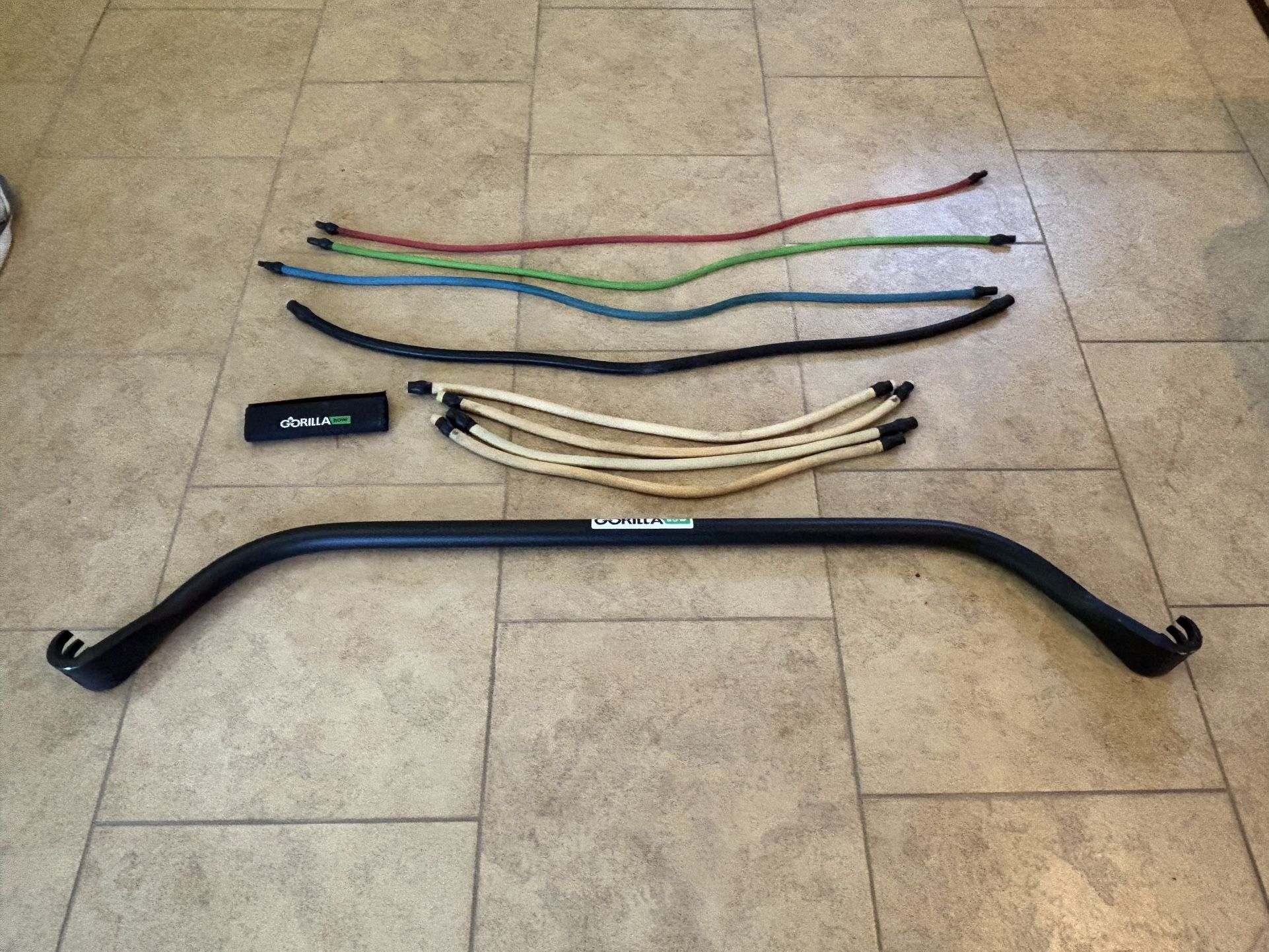 Gorilla Bow - Bar And Extra Resistance Bands