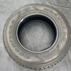 Goodyear Wrangler 255/70R18