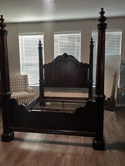 Queen size bed