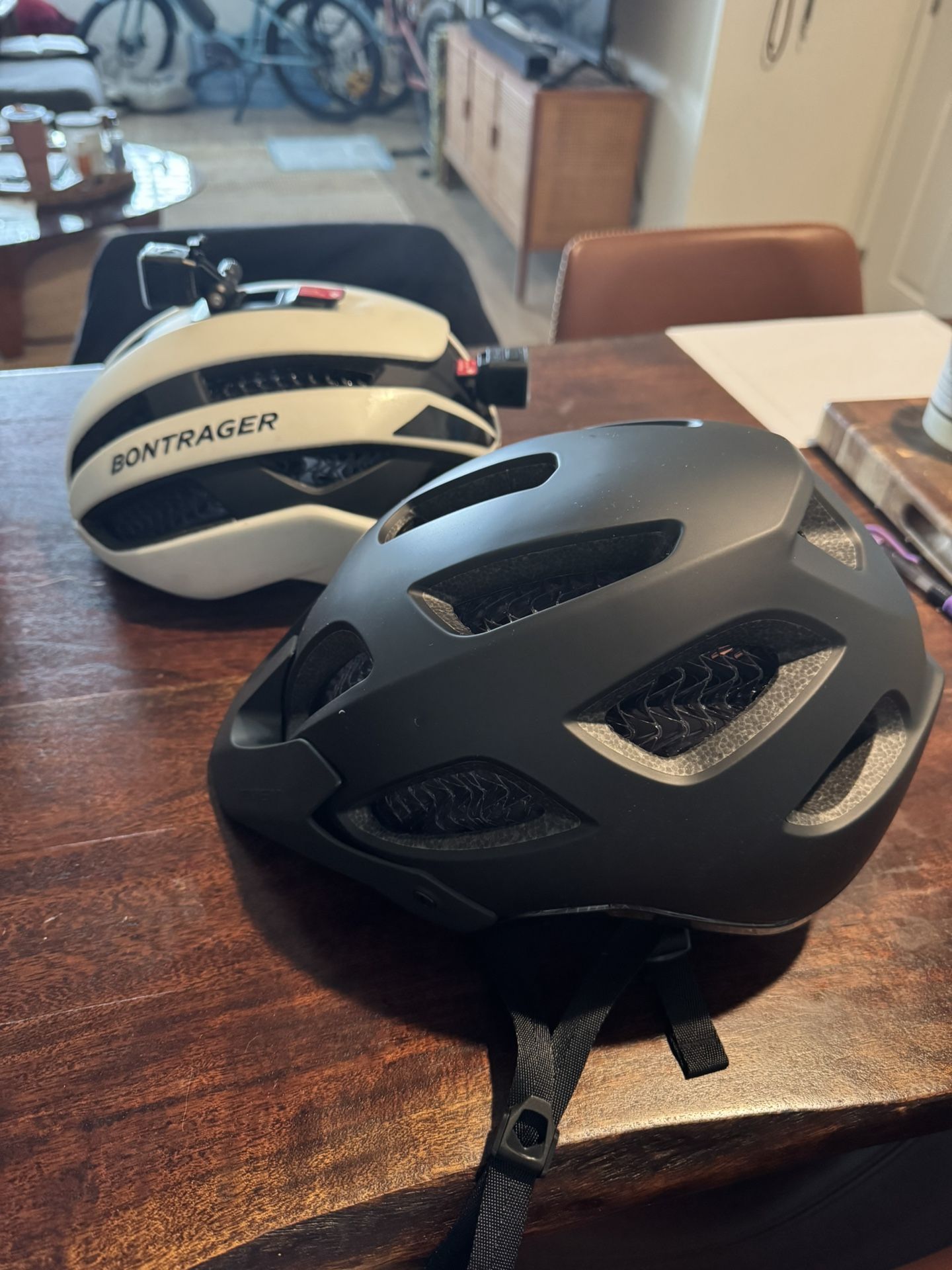 WAVE CELL Helmets 4 Cruiser + Mountain Bike Helmets