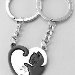 cute 2 pcs couples cat heart shaped keychain combination 