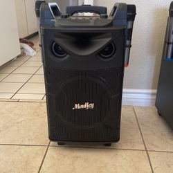 Moukey Bluetooth Portable Speaker