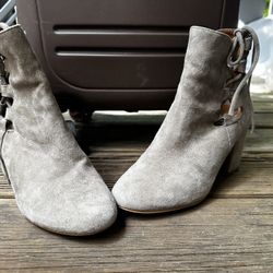 Steve Madden Women’s Bootie