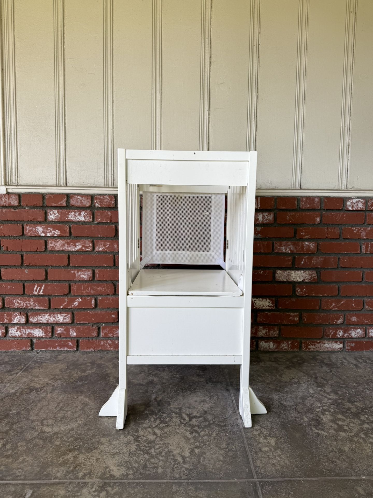Foldable Tower For Infants / Toddlers