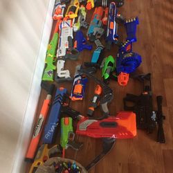 Kids Nerf gun toys in working conditions with billets