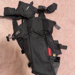   Cangurero Para Bebés Color Negro   / Black Color