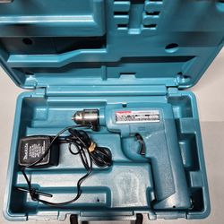 Makita 6170D Driver Drill