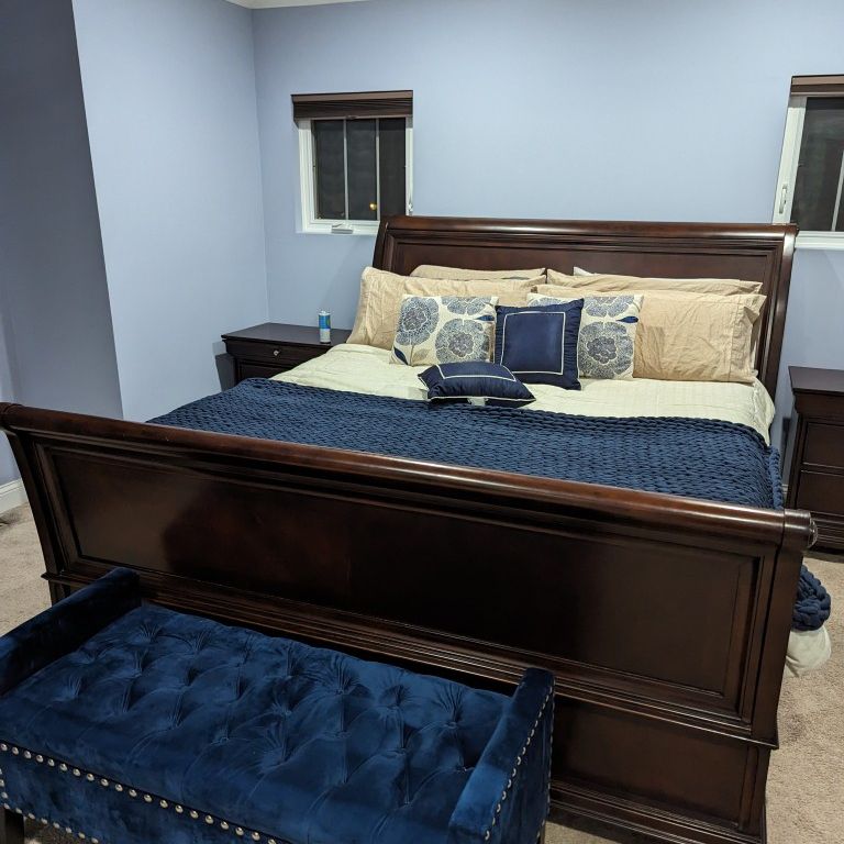 5-piece King Bedroom Set 