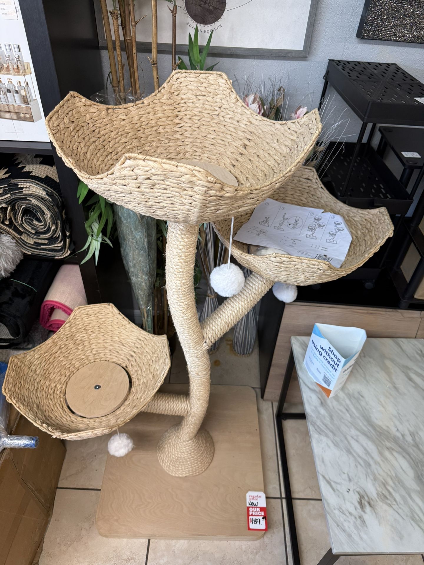 Brand New Cat Scratcher Toy