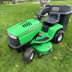 John Deere Sabre Lawn Mower