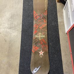 5150 Snowboard