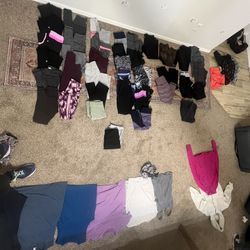 Huge Bundle Of Lululemon Activewear Clothing