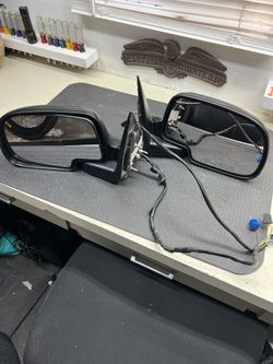03- 07 power mirrors GMC