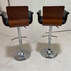 Bar Stools New in Packagings Adjustable Height Retailed For $459.98.