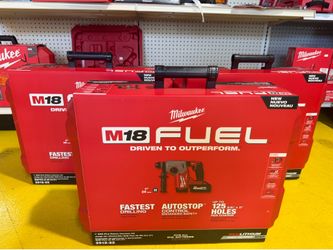 Milwaukee M18 FUEL 1” SDS-Plus Rotary Hammer Kit (2912-22)