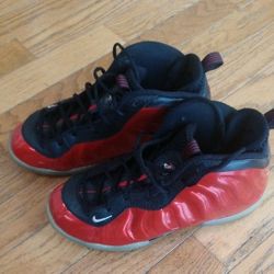 Nike Foamposite Metallic Red