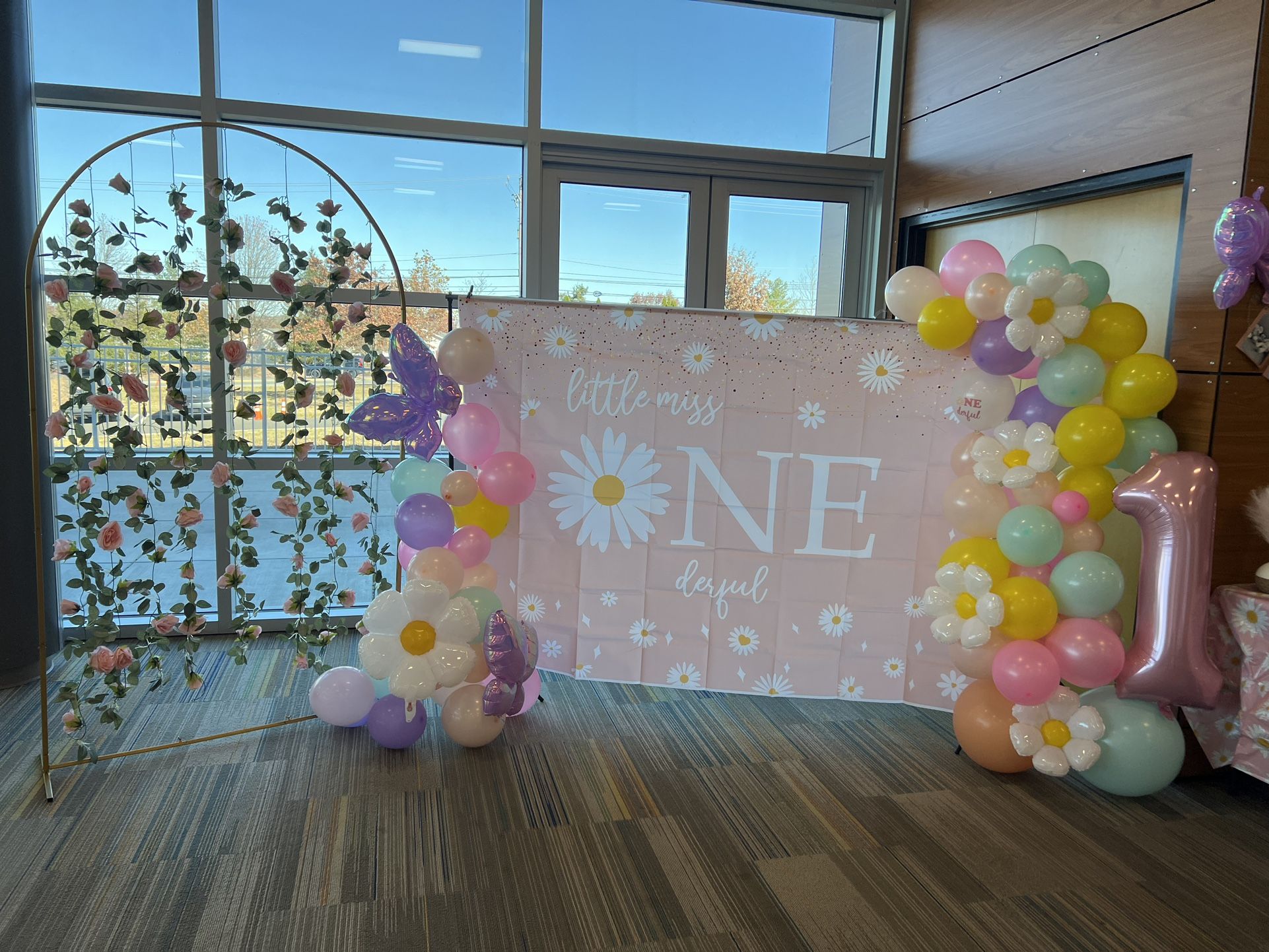 1st Birthday - Variety Of Party Decor