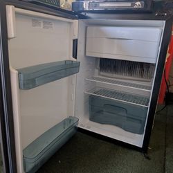 3  Way Propane RV Fridge 