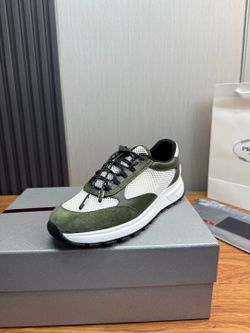 Prada Men’s Sneaker With Box 2026 New