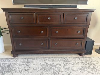 Dark Cherry Wood 7-Drawer Dresser