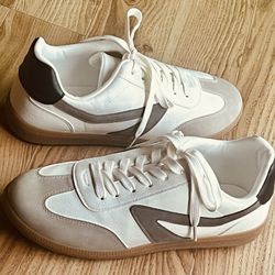 NWT Dolce Vita “Quantum” Lace-up Sneakers, Women’s 9½ 