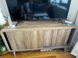 TV stand / media console