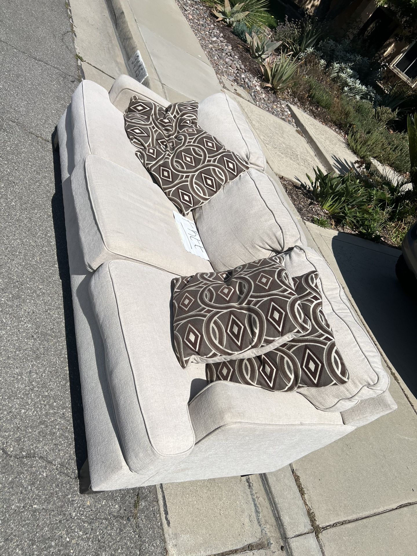 FREE Couch