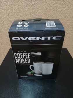 COFFE MAKER WITH 2 MUGS $25 (NEW)