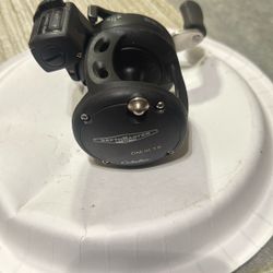 Cabelas DM III  15 LW Fish/Reel