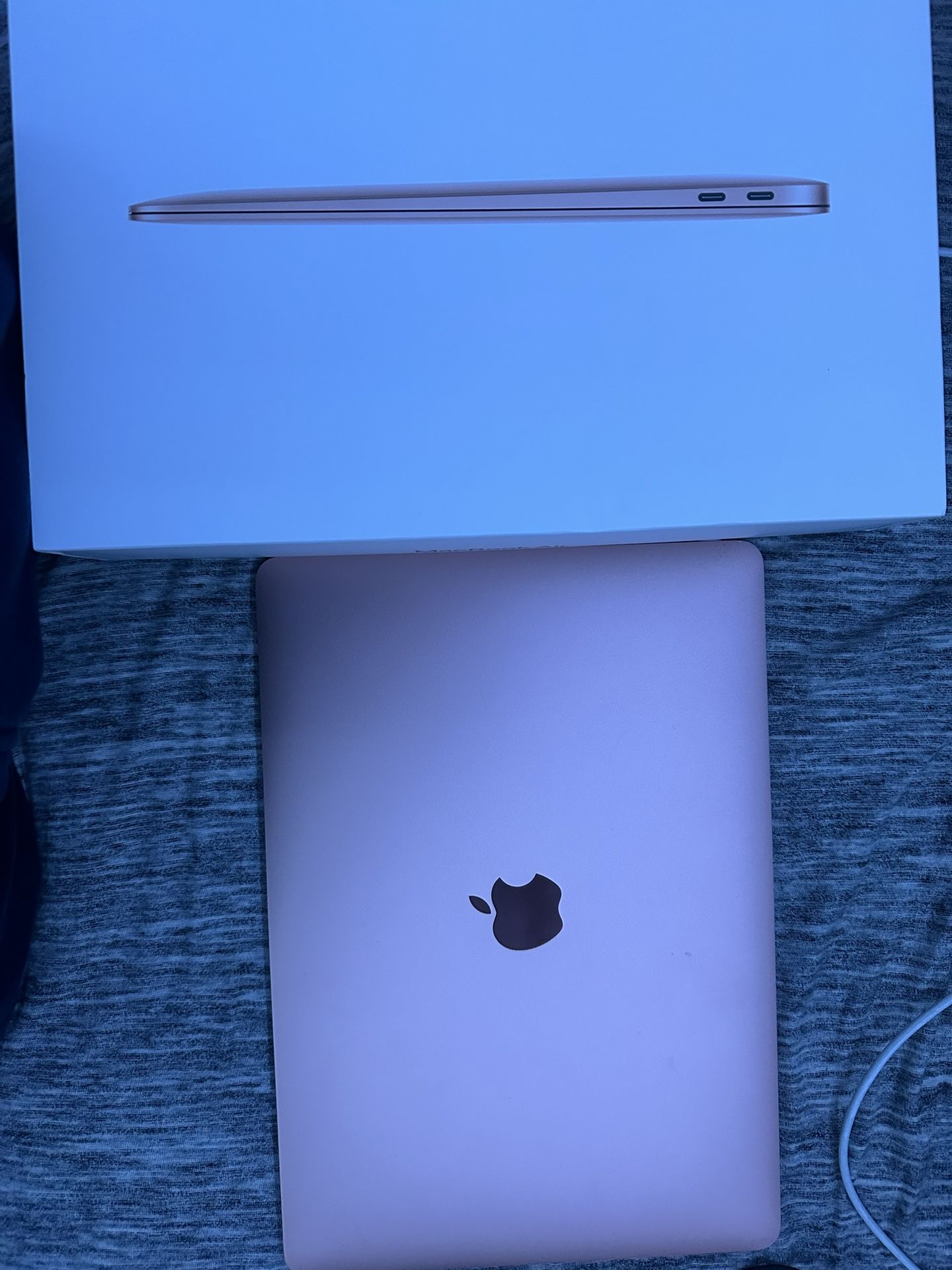 Macbook air 2020