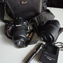 Nikon D3200 