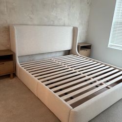 Queen Like New Castlery Dalton Storage Bed Frame in Beach Linen 