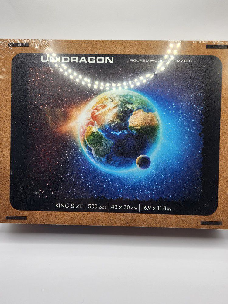 Wooden jigsaw puzzle Planet Earth - Unidragon