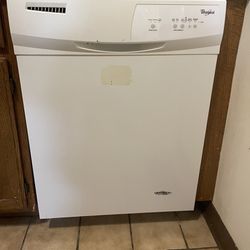 Whirlpool Dishwasher For Sale! 
