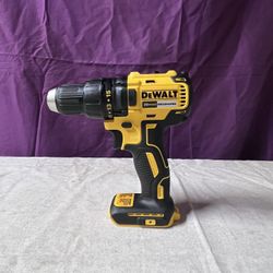 Dewalt  1/2 -in Drill / Driver  