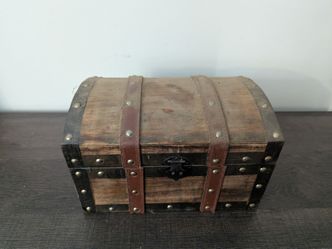 Small (10" wide) Storage / Treasure Chest