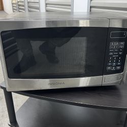 Small Microwave