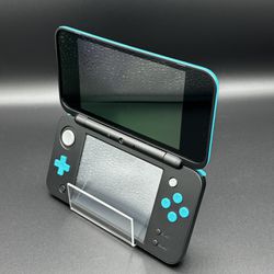 “New” Nintendo 2DS XL 