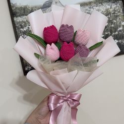 Crochet flower bouquets