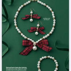 Plaid and Pearly Festive Bow Collection