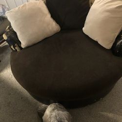 Round Sofa