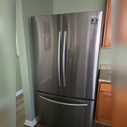 Samsung Stainless Steel Bottom Freezer Refrigerator - Good Condition, Ice Maker - Fort Worth, TX