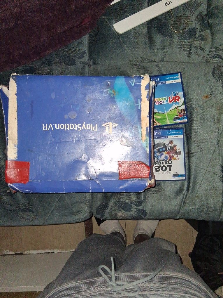 Playstation VR And 2 Games