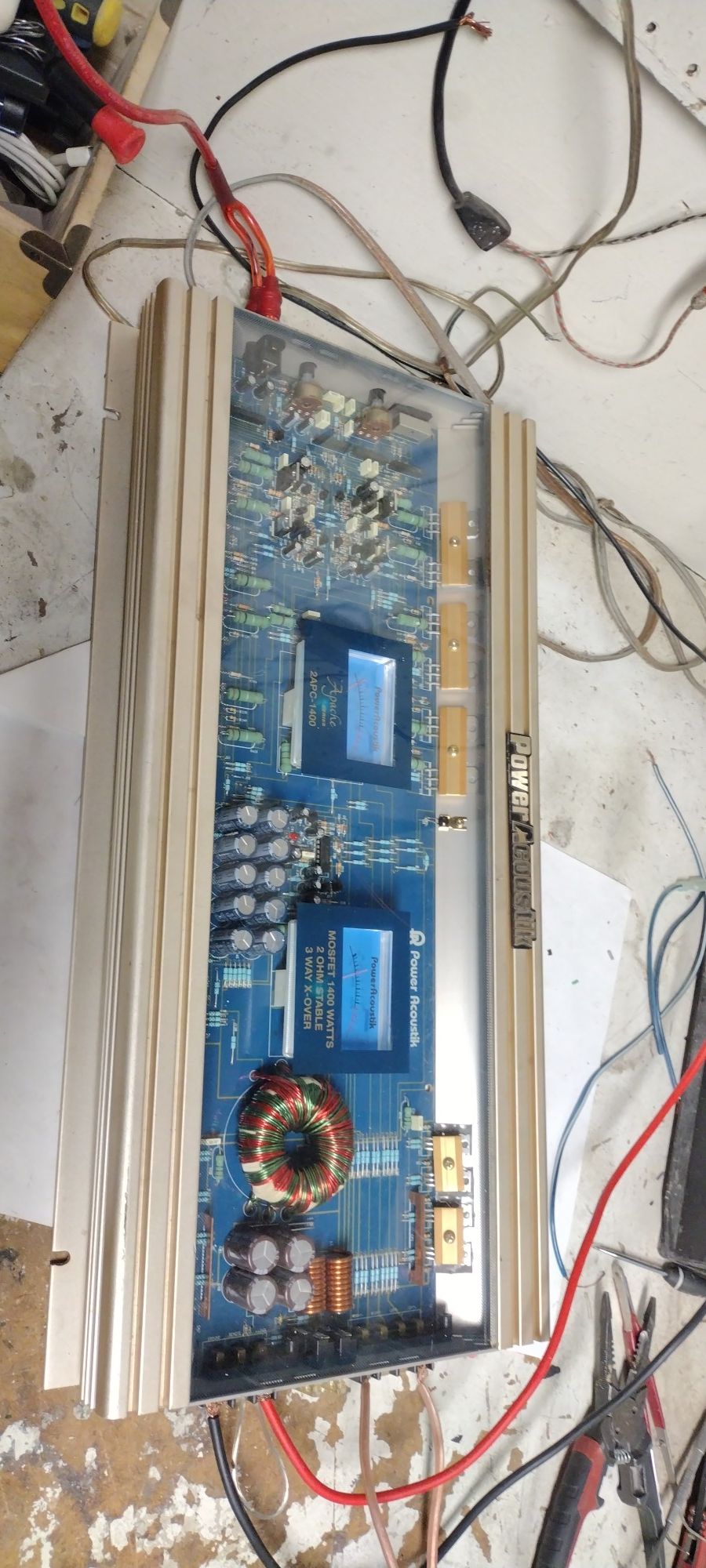 Poweracoustik Apache Series 2 apc-1400 for Sale in Montclair, CA