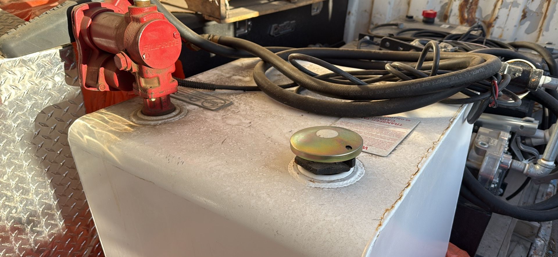 DeeZee 55 Gal Transfer Tank