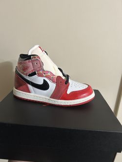 Jordan 1 Spider Verse
