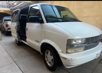 2000 Chevrolet Astro