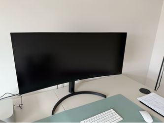 LG 35" Curved Ultrawide Monitor