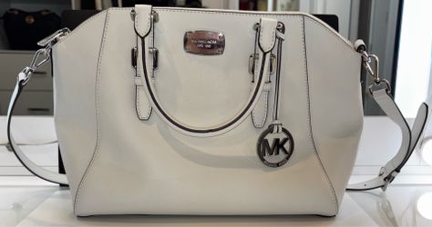 Michael Kors White Saffiano Leather Satchel/Crossbody Purse